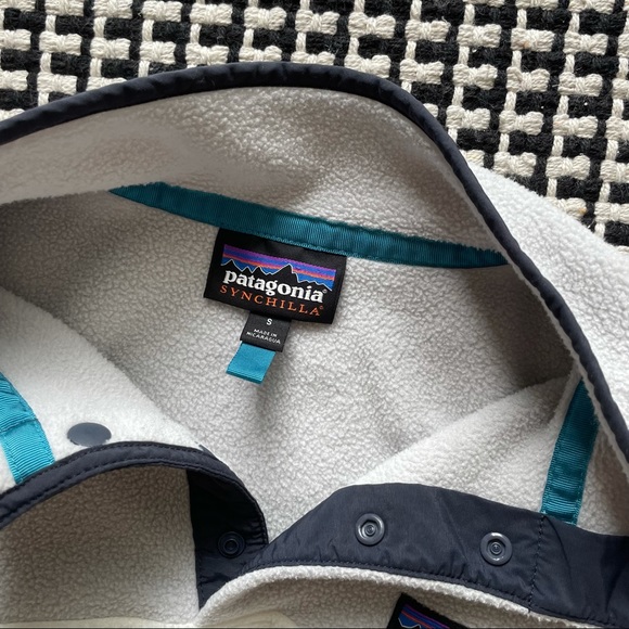 Patagonia synchilla sweatshirt - Picture 2 of 2